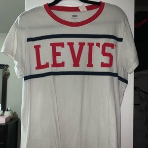 Levi’s Tshirt
